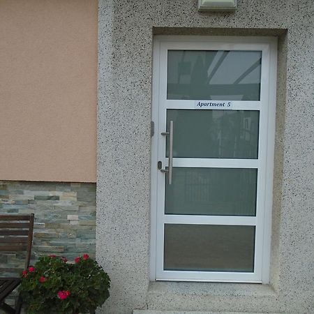 Alo Apartments Vila Klara Ljubljana Exterior foto